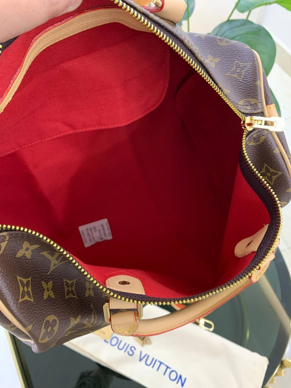Lv lux bag [mr ]