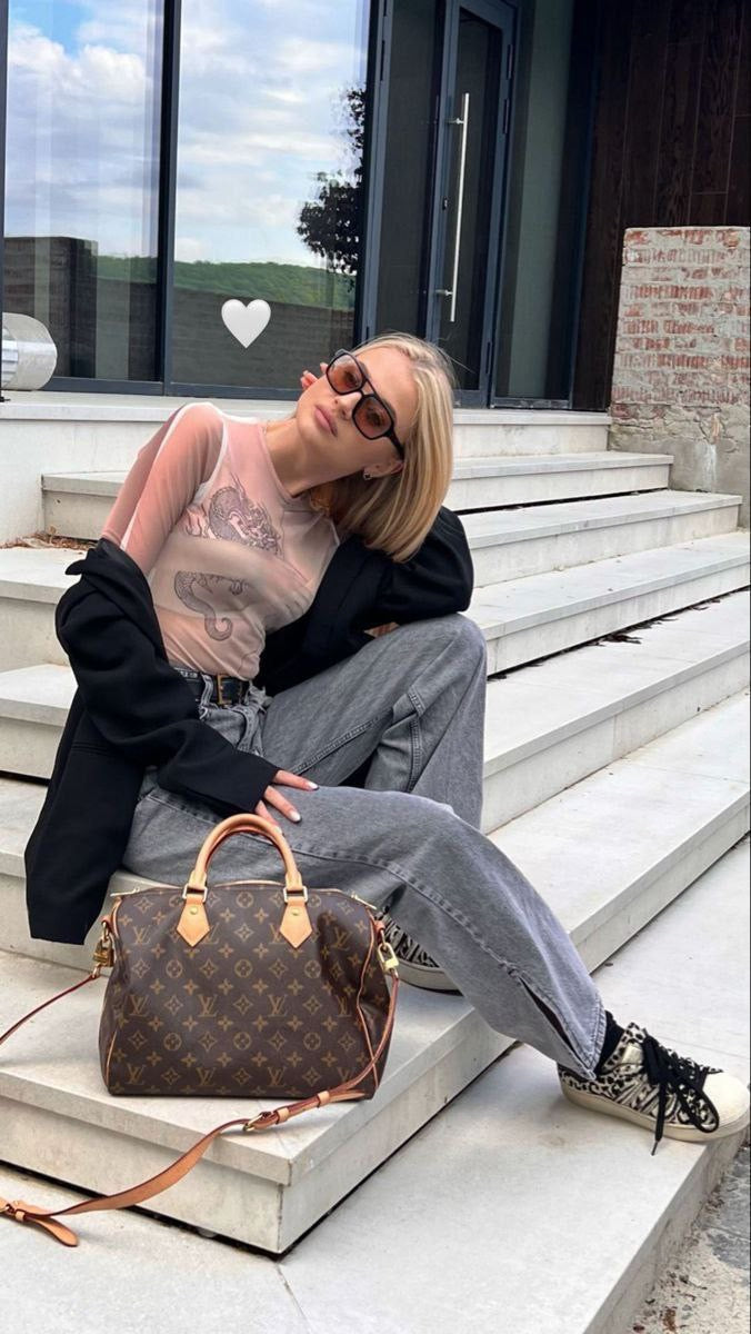 Lv lux bag [mr ]